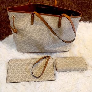 Michael kors 3 piece tote
